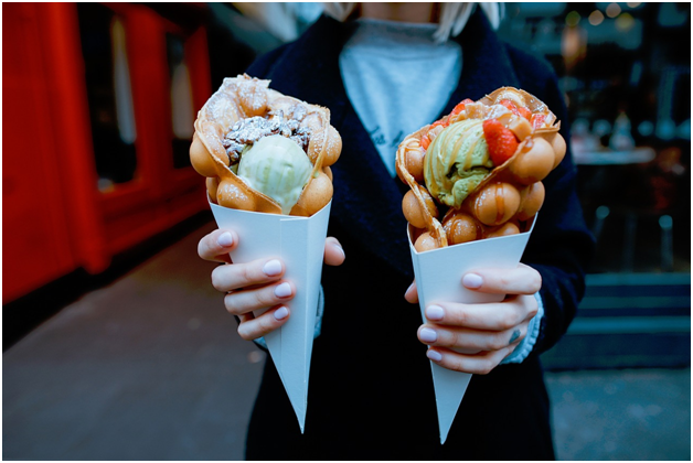 How to Eat Gelato Like a Local in Rome