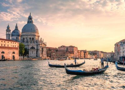 The Best 11 Experiences to See Venice in a Day: A Local's Guide