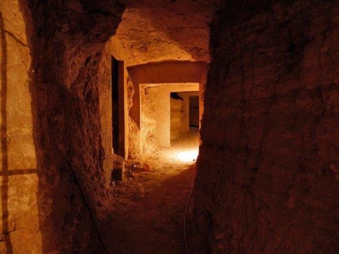catacombs-tour-rome.jpg