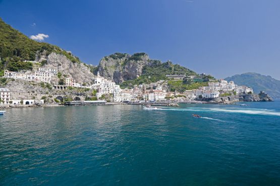 Amalfi-coast-cityscape-italy.jpg